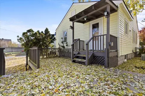 3 Surrey Rd, Schenectady, NY 12302 photo 20