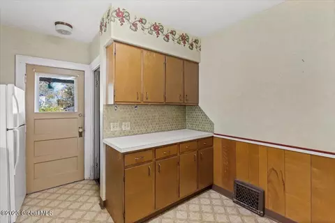 3 Surrey Rd, Schenectady, NY 12302 photo 11