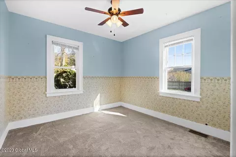 3 Surrey Rd, Schenectady, NY 12302 photo 15