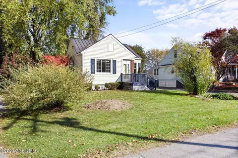 3 Surrey Rd, Schenectady, NY 12302 photo 30