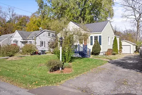 3 Surrey Rd, Schenectady, NY 12302 photo 28