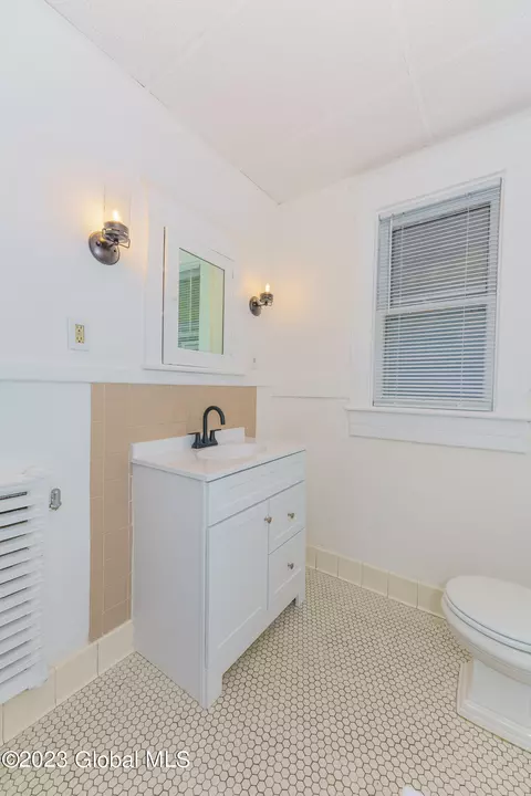 1025 Baker Ave, Schenectady, NY 12309 photo 54