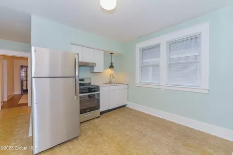 1025 Baker Ave, Schenectady, NY 12309 photo 22