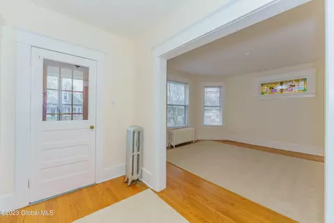 1025 Baker Ave, Schenectady, NY 12309 photo 32