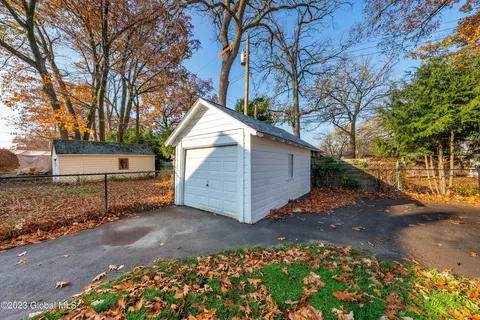 1239 Garner Ave, Schenectady, NY 12309 photo 7