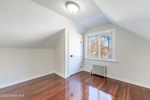 1239 Garner Ave, Schenectady, NY 12309 photo 32