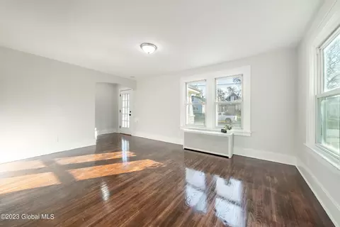 1239 Garner Ave, Schenectady, NY 12309 photo 19