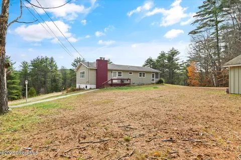 46 May Rd, Chestertown, NY 12817