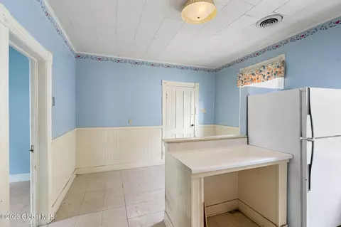 869 Eastern Ave, Schenectady, NY 12308 photo 34
