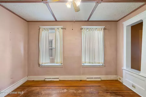 869 Eastern Ave, Schenectady, NY 12308 photo 10