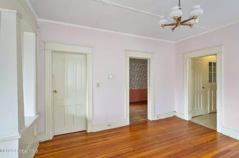 869 Eastern Ave, Schenectady, NY 12308 photo 28