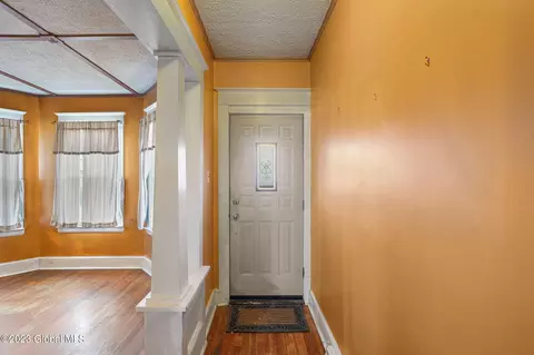 869 Eastern Ave, Schenectady, NY 12308 photo 6