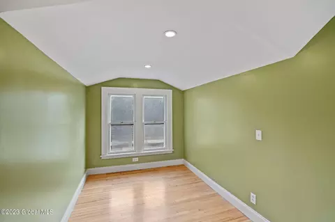 1316 Baker Ave, Schenectady, NY 12309 photo 33