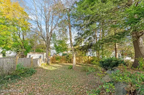 1316 Baker Ave, Schenectady, NY 12309 photo 55