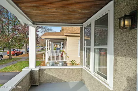 1316 Baker Ave, Schenectady, NY 12309 photo 6