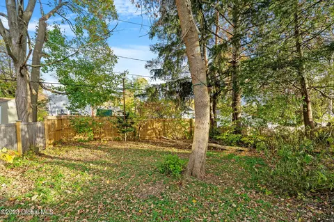 1316 Baker Ave, Schenectady, NY 12309 photo 57