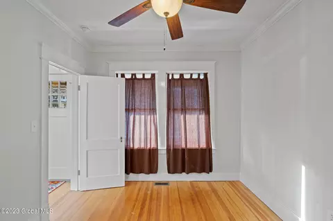 1316 Baker Ave, Schenectady, NY 12309 photo 11