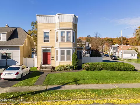 2311 12th Ave, Watervliet, NY 12189