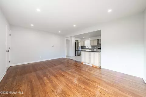 102 Beacon Ave, Albany, NY 12203 photo 16