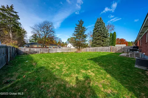 102 Beacon Ave, Albany, NY 12203 photo 5
