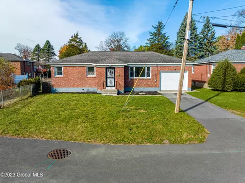 102 Beacon Ave, Albany, NY 12203 photo 24