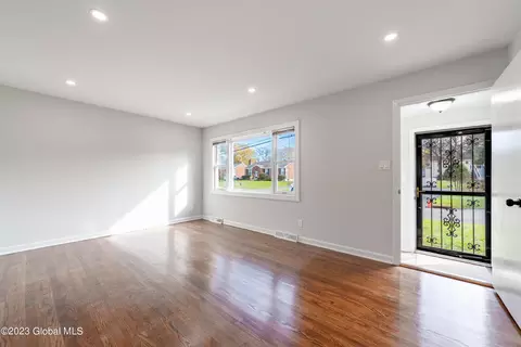 102 Beacon Ave, Albany, NY 12203 photo 8