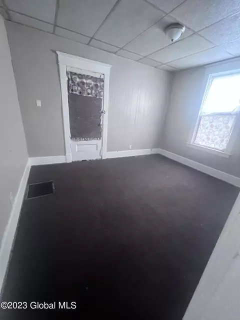 737 Bailey St, Schenectady, NY 12303 photo 12