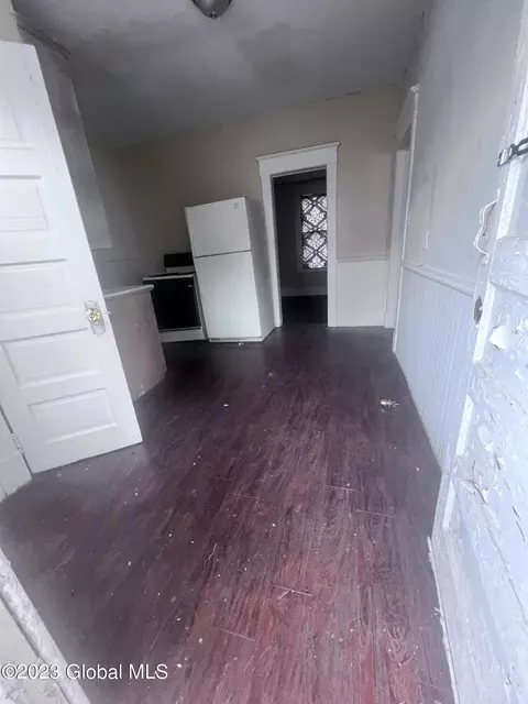 737 Bailey St, Schenectady, NY 12303 photo 15