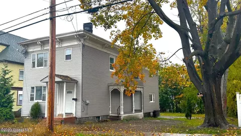 35 Prospect Ave, Gloversville, NY 12078