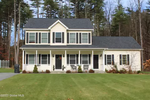 74 John Clendon Rd, Queensbury, NY 12804