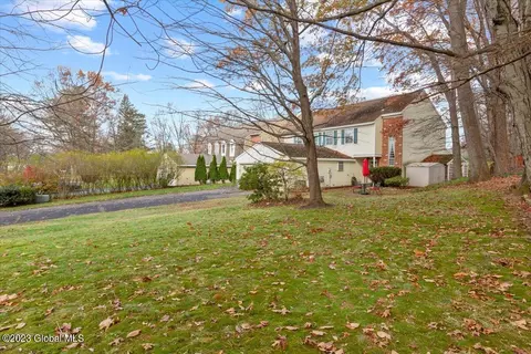 8 E Haystack Rd, Clifton Park, NY 12065 photo 22