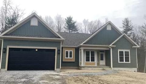 10 Encore Dr, Ballston Spa, NY 12020