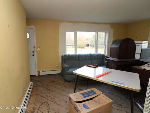 33 Charlton Rd, Glenville, NY 12302 photo 7