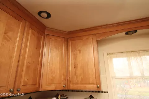 33 Charlton Rd, Glenville, NY 12302 photo 10