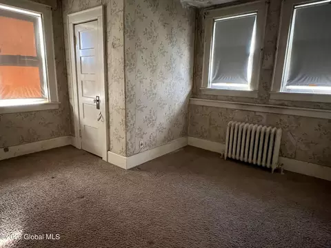 1284 Keyes Ave, Schenectady, NY 12309 photo 17
