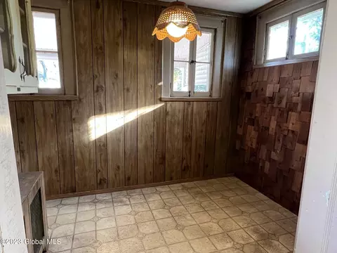 1284 Keyes Ave, Schenectady, NY 12309 photo 7