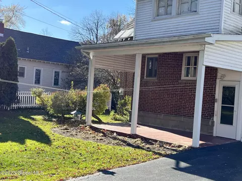 1284 Keyes Ave, Schenectady, NY 12309 photo 25