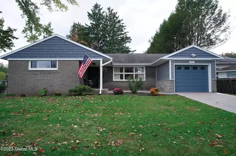 701 Providence St, Albany, NY 12208