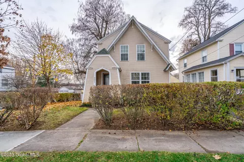 201 Alexander Ave, Schenectady, NY 12302 photo 3