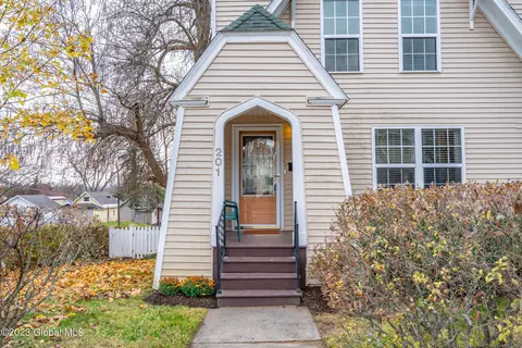 201 Alexander Ave, Schenectady, NY 12302 photo 5