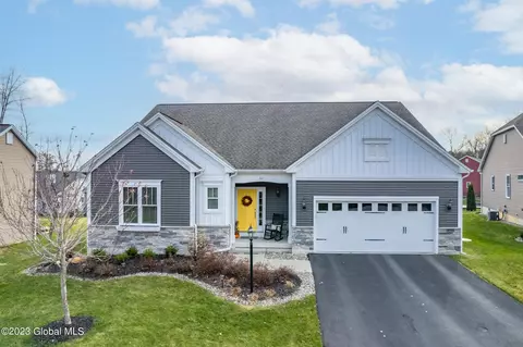60 Village Cir N, Round Lake, NY 12151