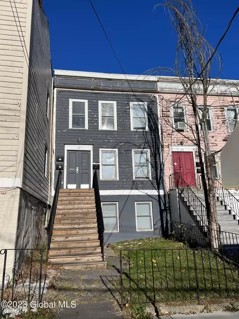 59 Park Ave, Albany, NY 12202