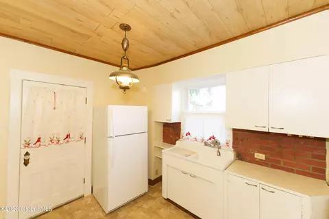 9 Starr Ave, Schenectady, NY 12304 photo 15