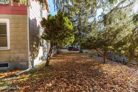 9 Starr Ave, Schenectady, NY 12304 photo 30