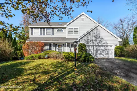 406 Liberty Ct, Schenectady, NY 12303