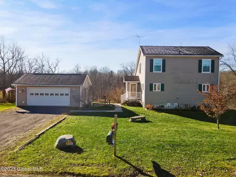 138 Church St, Sharon Springs, NY 13459