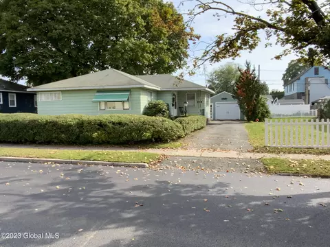 1220 8th Ave, Watervliet, NY 12189