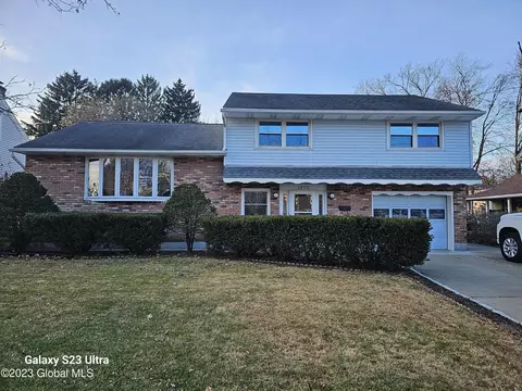 1973 Helderberg Ave, Schenectady, NY 12306