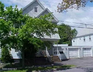 1046 Webster St, Schenectady, NY 12303