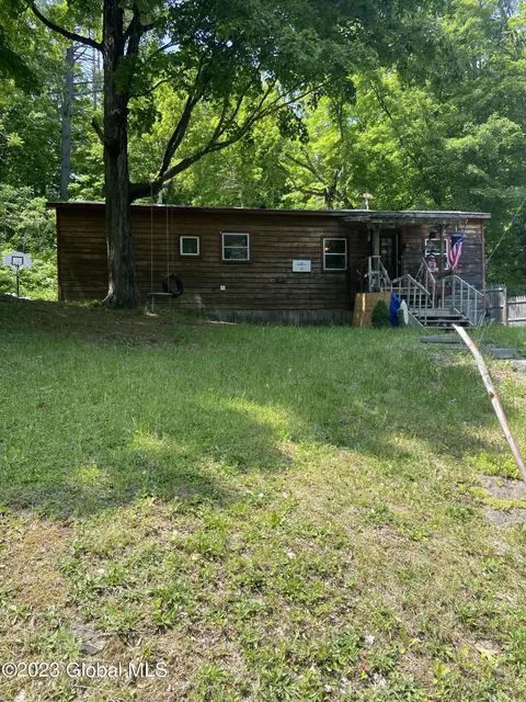 4325 County Route 48, Argyle, NY 12809